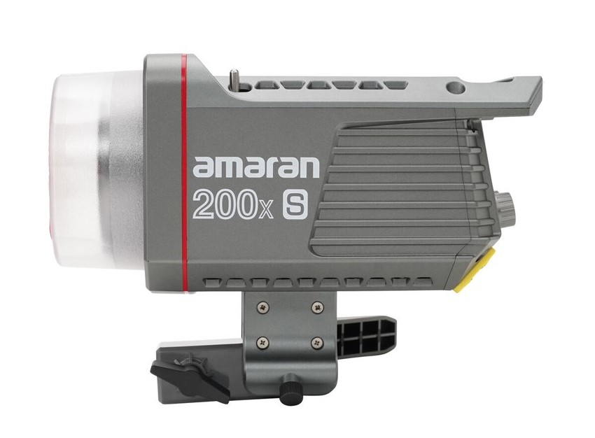 Amaran 200x S Video Light 1-